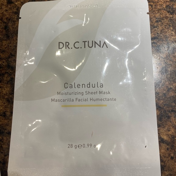 Farmasi Dr C Tuna Face Sheet Masks all 4 - Picture 4 of 10